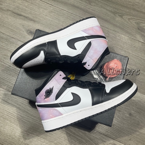 Air Jordan 1 Mid GS Pink Clouds ☁️ - Picture 8 of 11